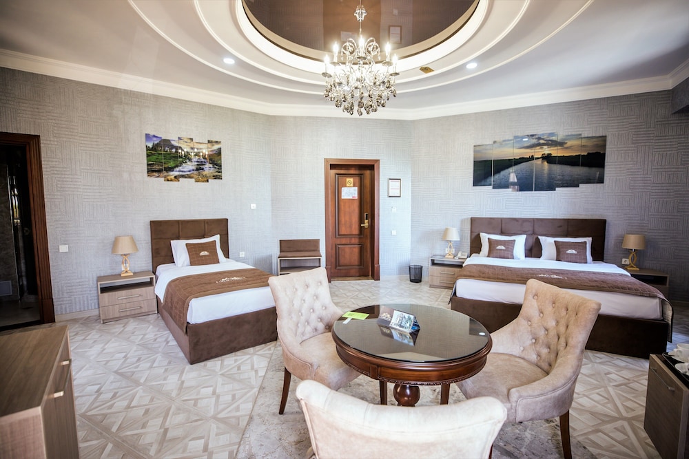 Luxury Room photo 3