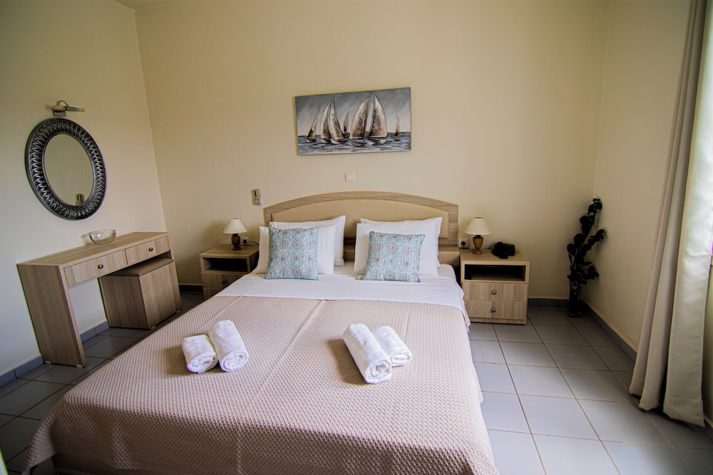 Superior Apartment, Sea View (4 persons)