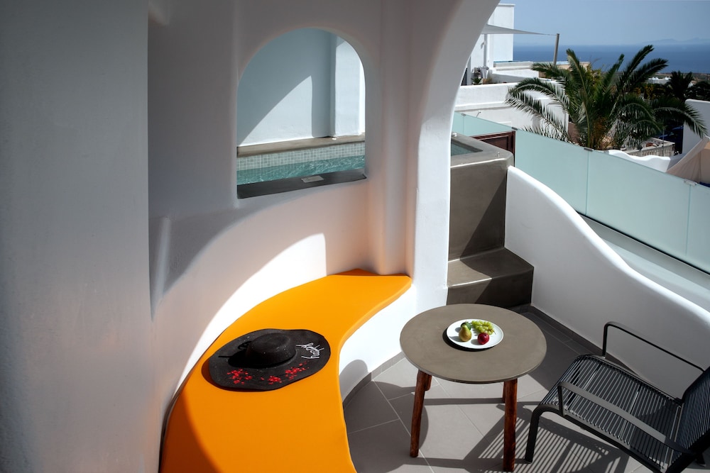 Suite, 1 Bedroom, Hot Tub (External) - Photo 8