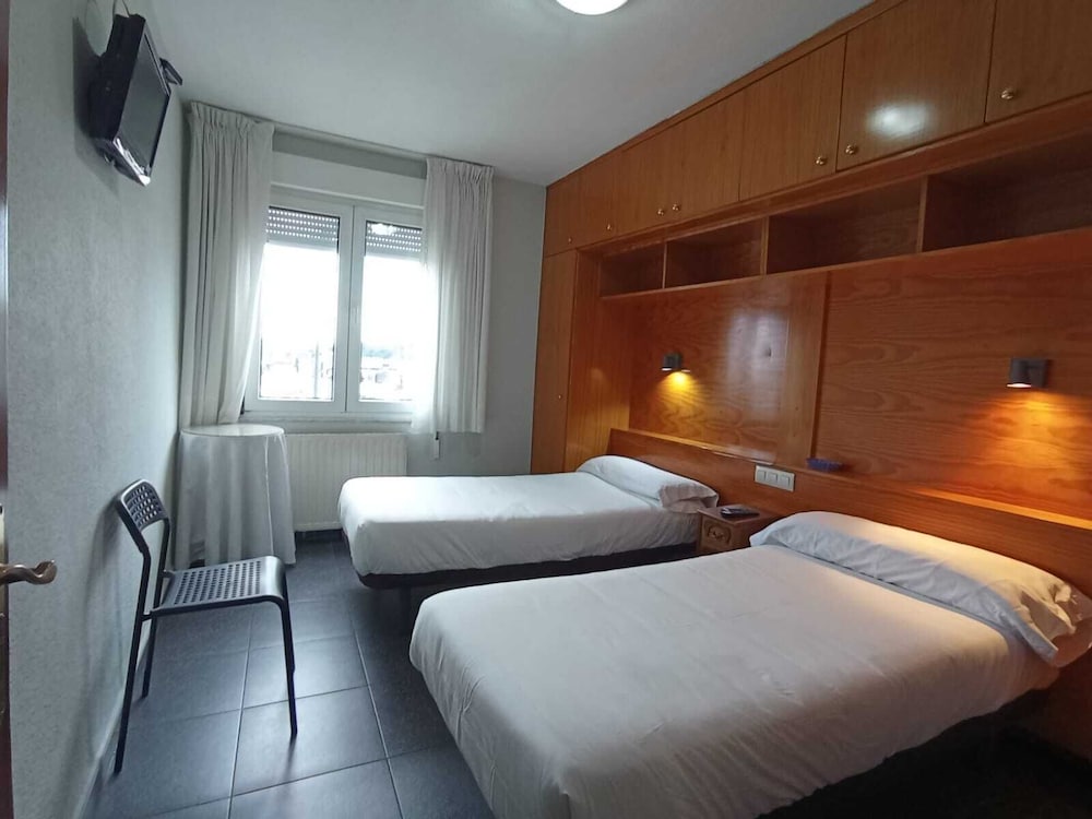 Habitación Doble Estándar o Habitaciones Dobles con Dos Camas