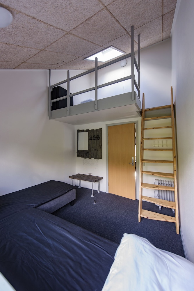 Standard Twin Room photo 2