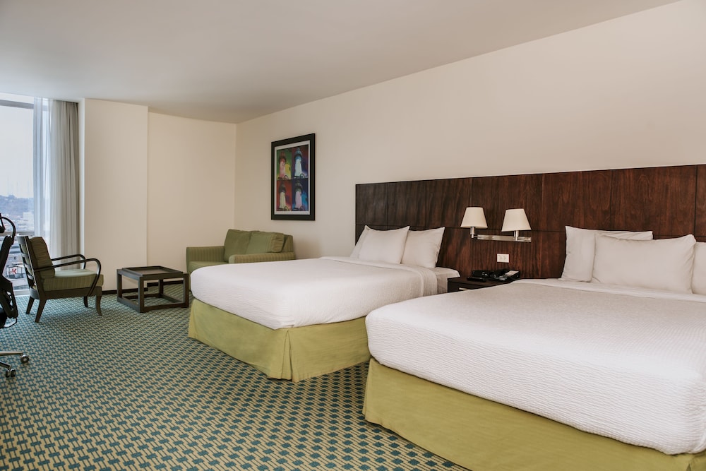Junior Suite, Multiple Beds, City View - Photo 2