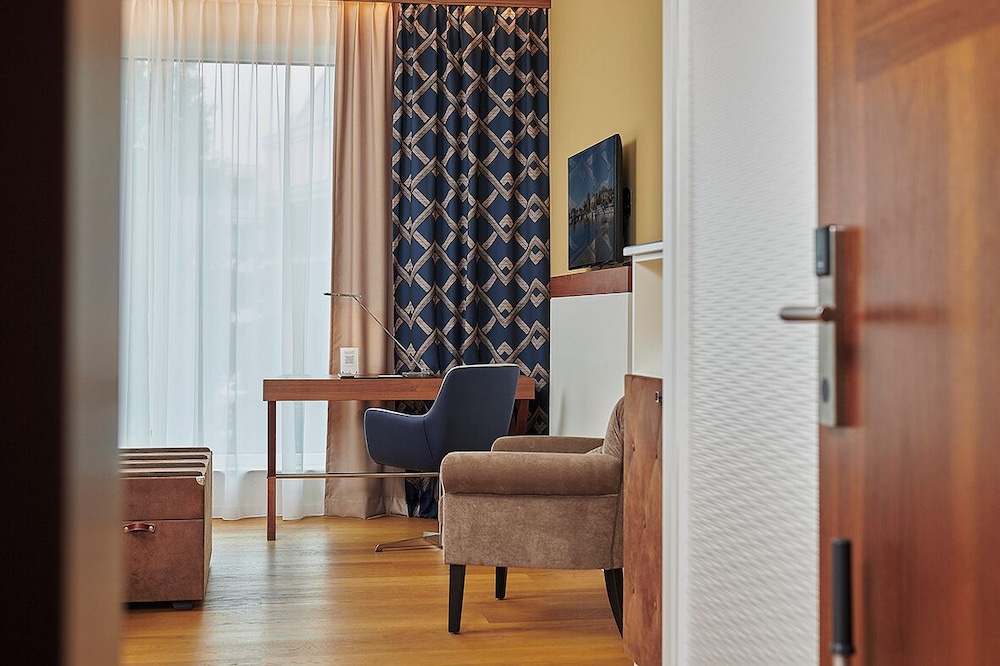 Classic Double Room
