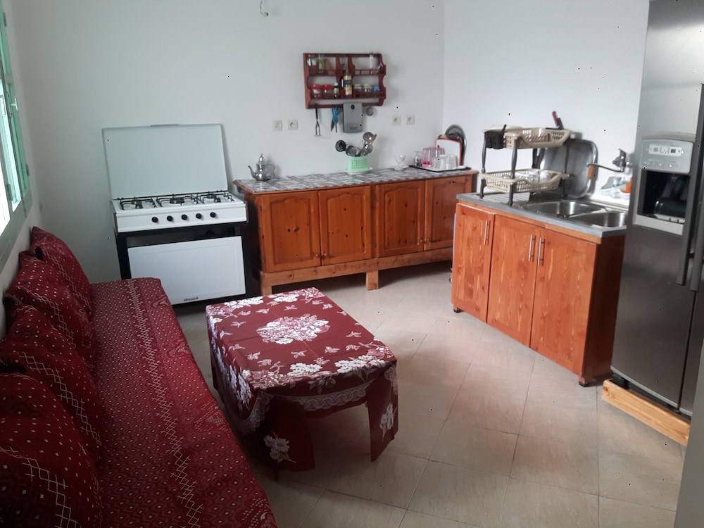Apartment photo 2