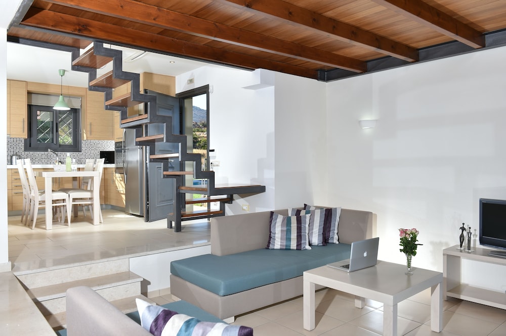 Villa with shared pool - Athina photo 3
