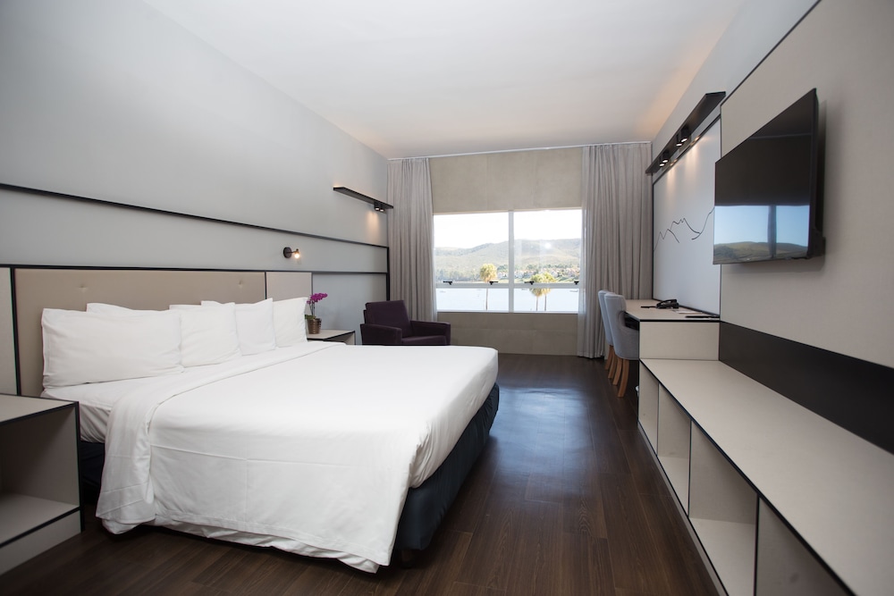 Super Luxury Double Bed