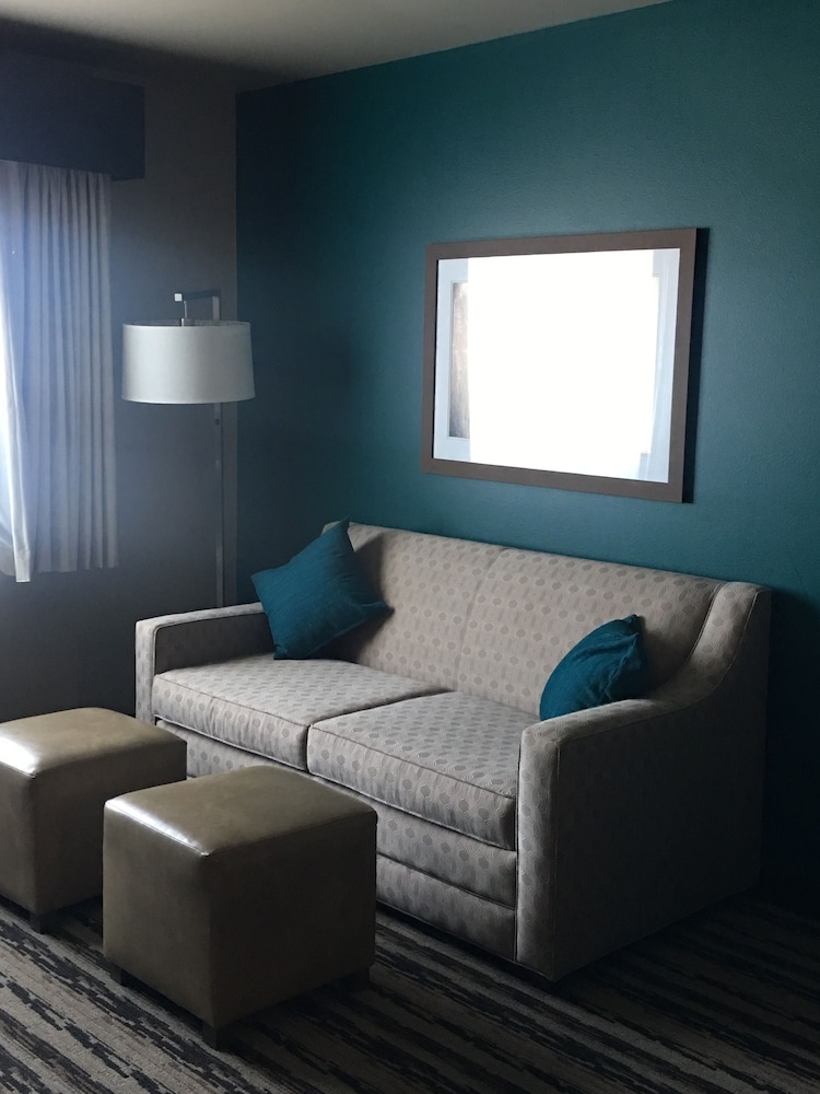 Deluxe King Room photo 3