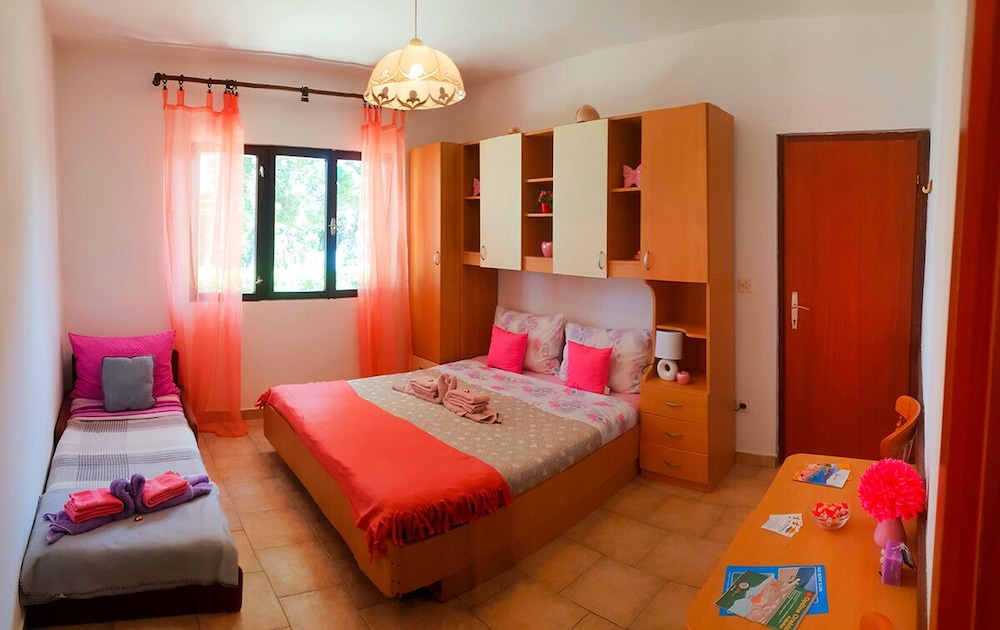 Family Apartment, 2 Bedrooms, Sea View
