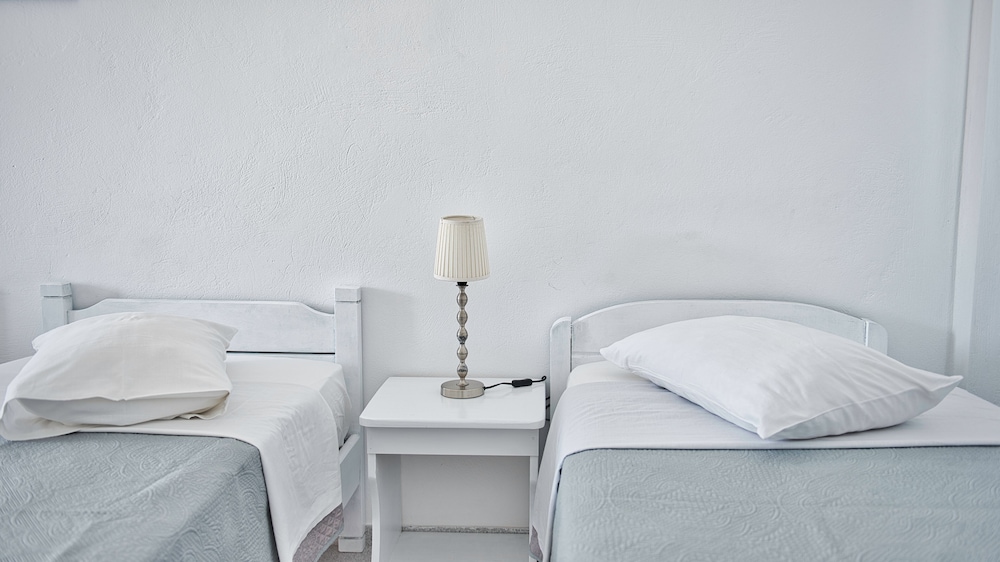 Standard Triple Room - Photo 5