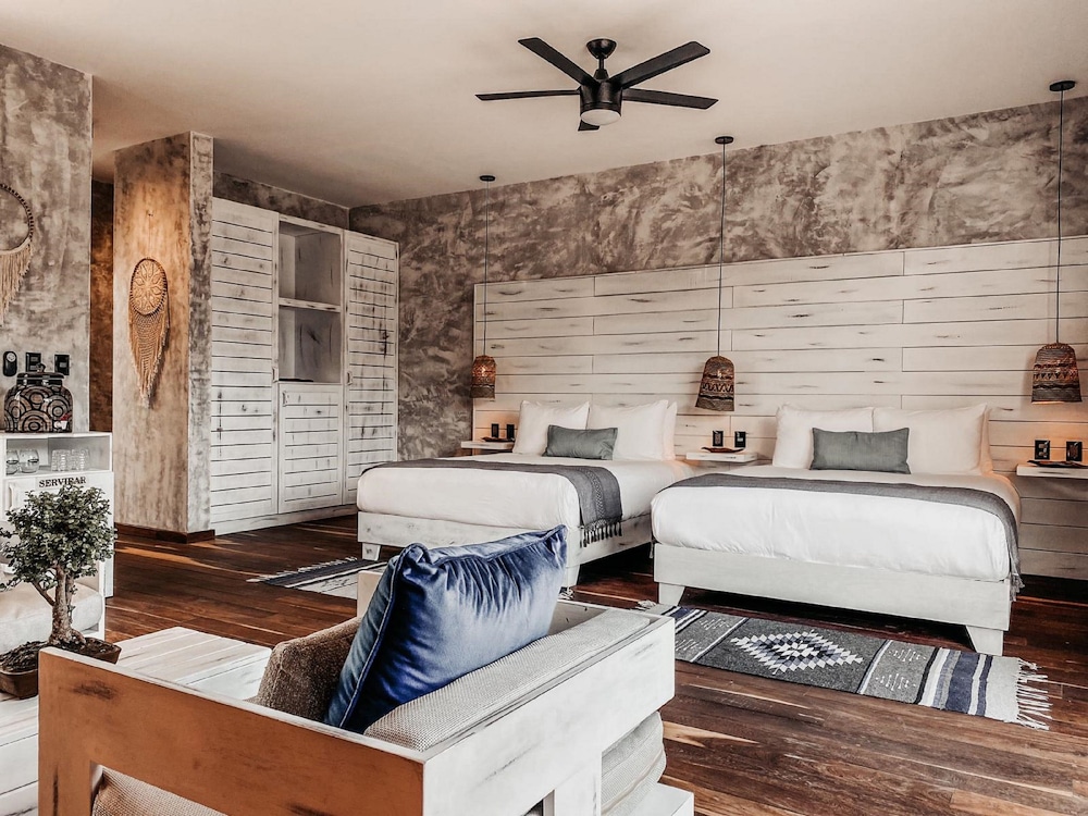 Premium Room, 2 Double Beds, Terrace, Partial Ocean View