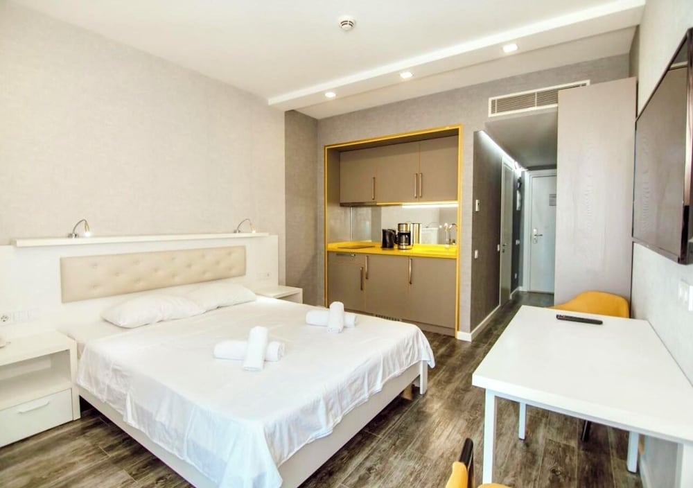 Comfort Studio Suite, Beach View