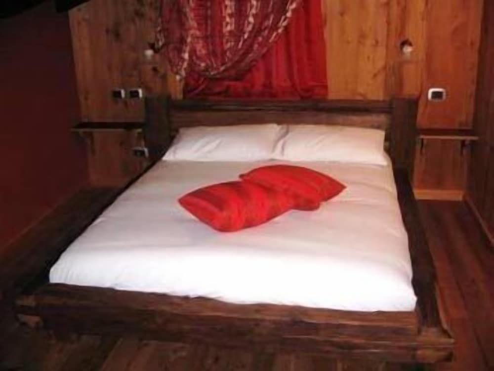 Suite photo 1