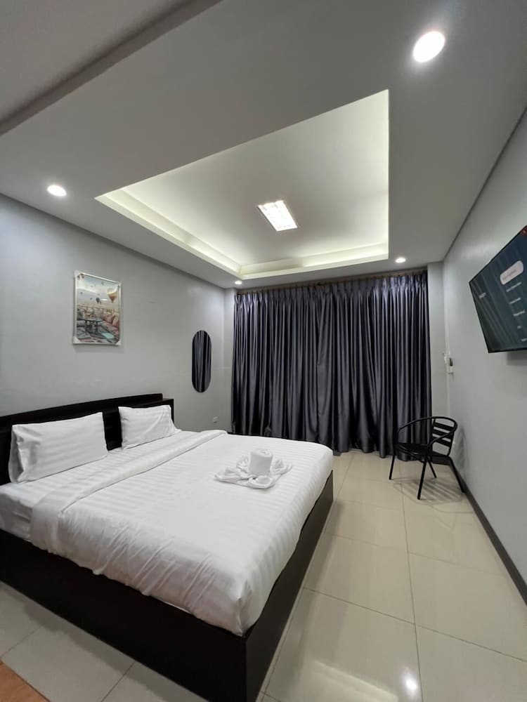 Superior Double Room, Balcony, City View
