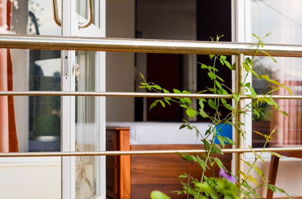 Balcony - Non A/C