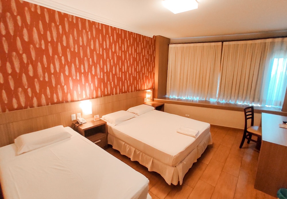 Premier Triple Room photo 3