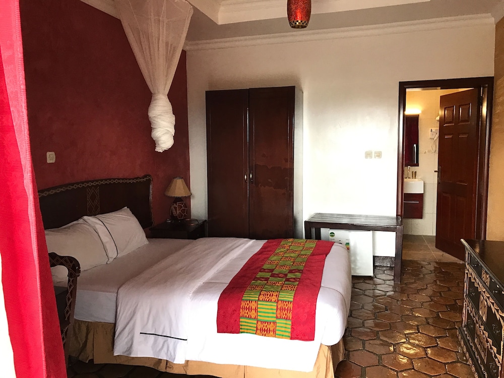 Standard Room, 1 King Bed