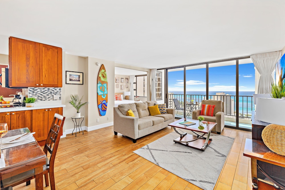 Premium Suite, 1 King Bed with Sofa bed, Balcony, Ocean View (0026)
