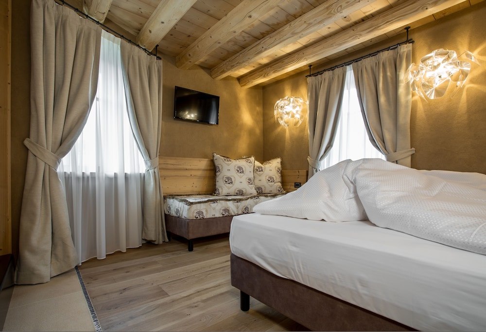 Suite photo 1