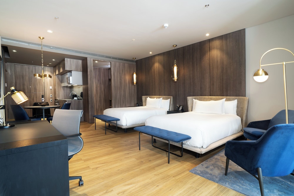 Room, 2 Queen Beds (Apartment) - Photo 1