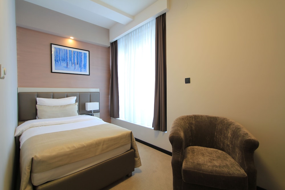Classic Single Room, Park View photo 1