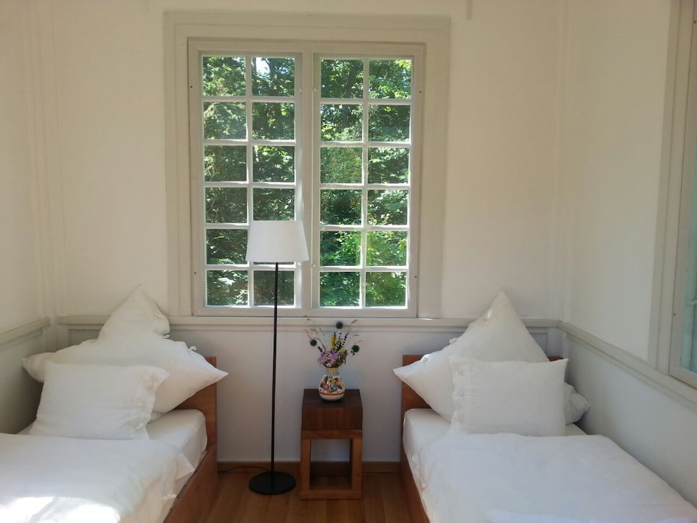 Double or Twin Room, Shared Bathroom (Annex) photo 1