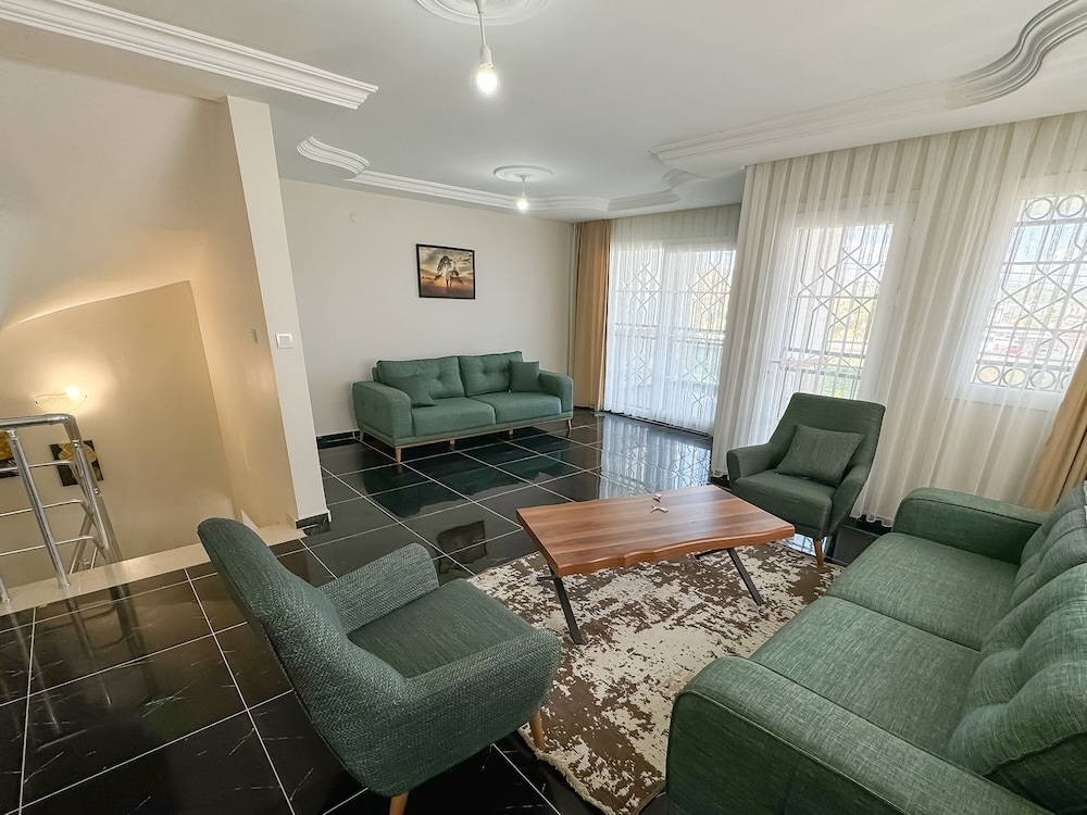 Premium Villa photo 3