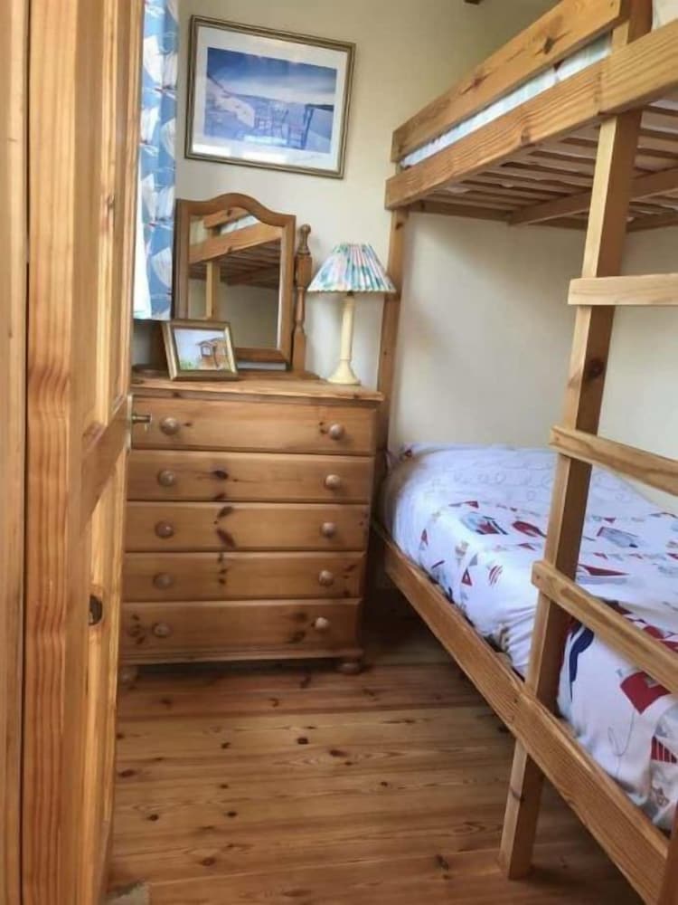 Cottage, Multiple Beds photo 2