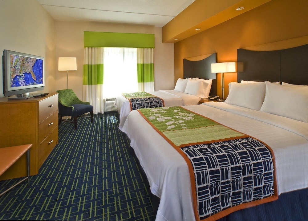 Standard Room, 2 Queen Beds (Hearing Accessible) photo 1