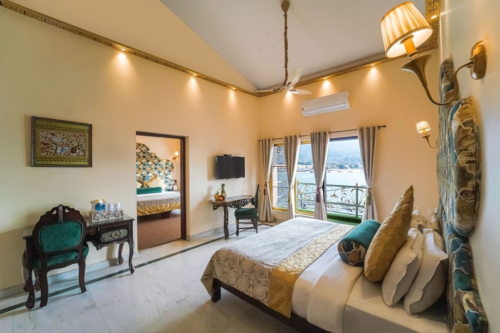 Family Suite, River View photo 1