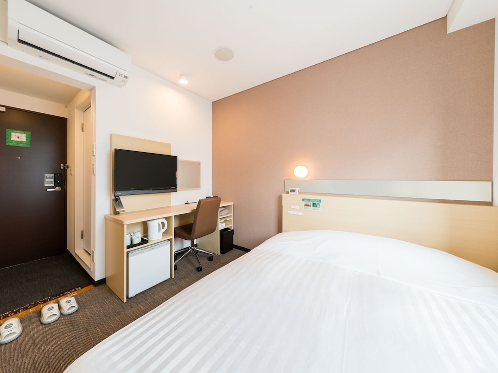 Extra Room photo 1
