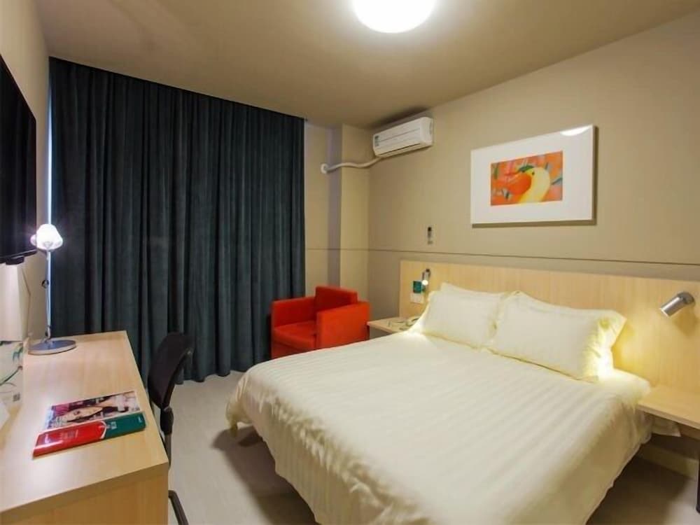 Business Room (A)-Mainland Chinese Citizen Only photo 1