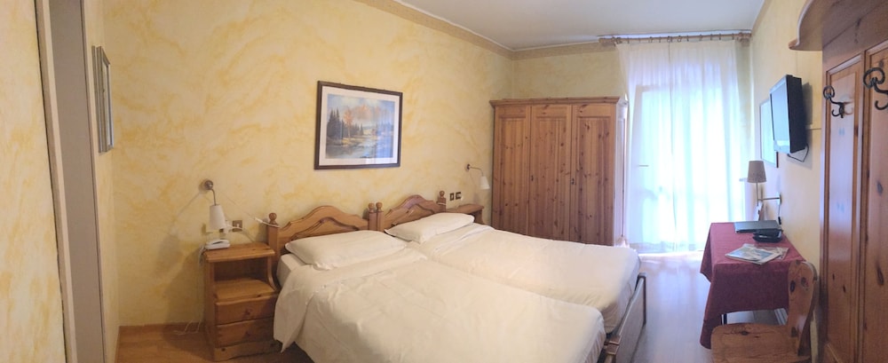 Quadruple Room photo 2