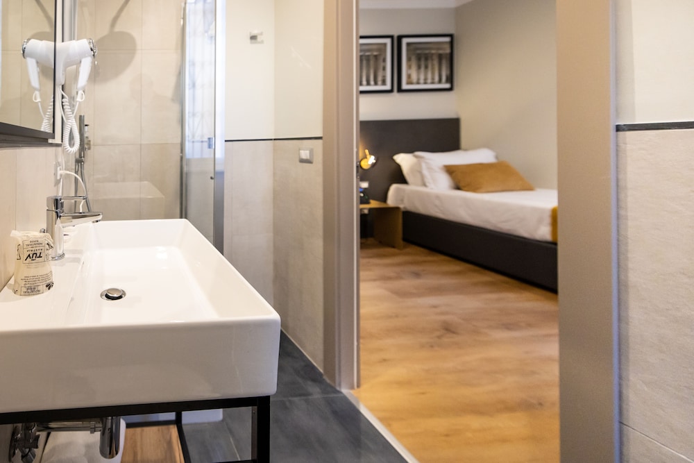 Comfort Single Room