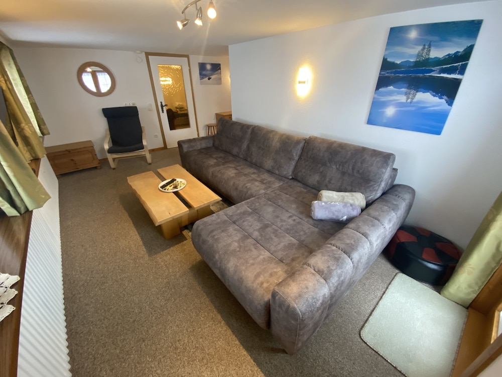 Comfort Apartment, Private Bathroom, Mountain View (mit Balkon) photo 3