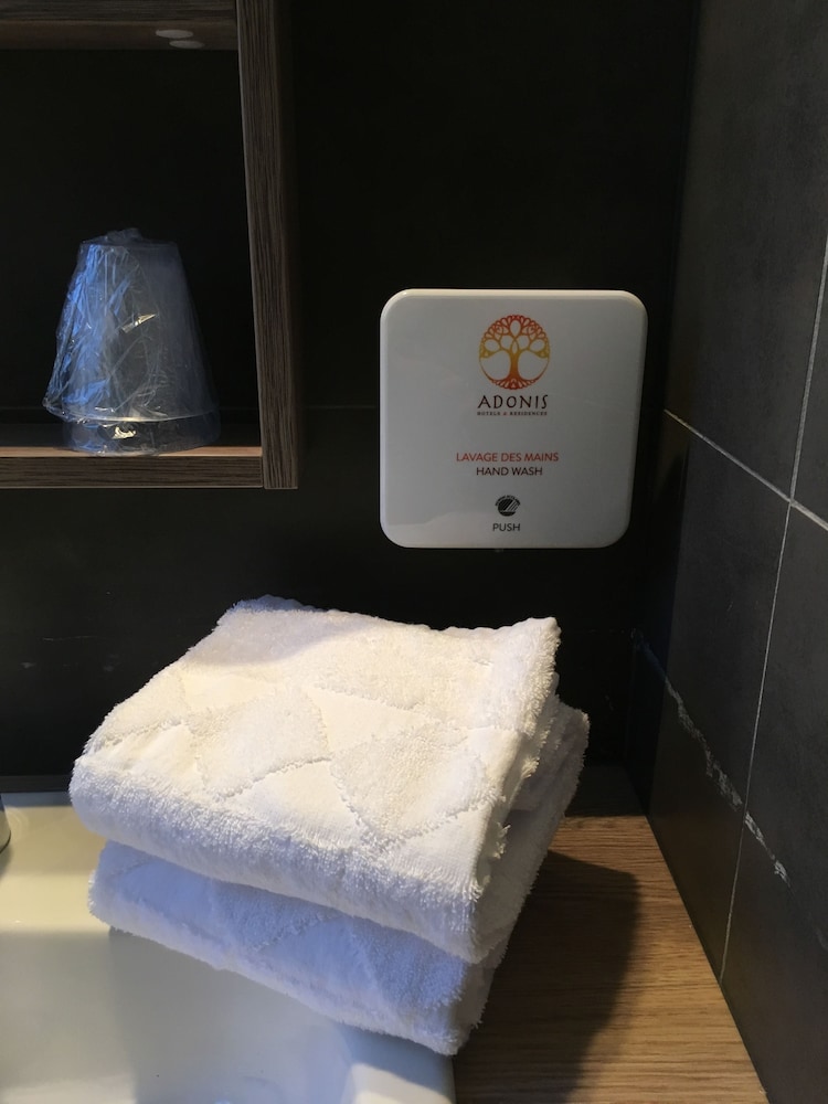 Standard Double Room Single Use photo 2