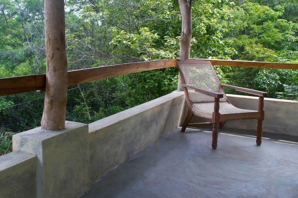 Traditional Cabin, 1 Bedroom, Garden View, Garden Area photo 2