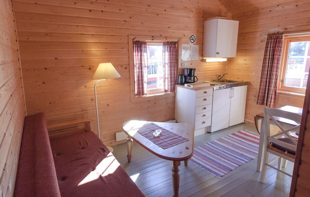 Traditional Cabin