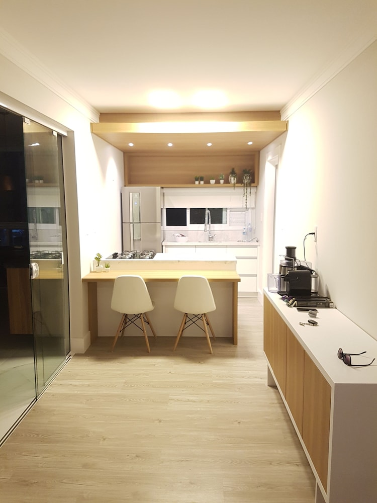 Business Double Room Single Use, 3 Bedrooms photo 3