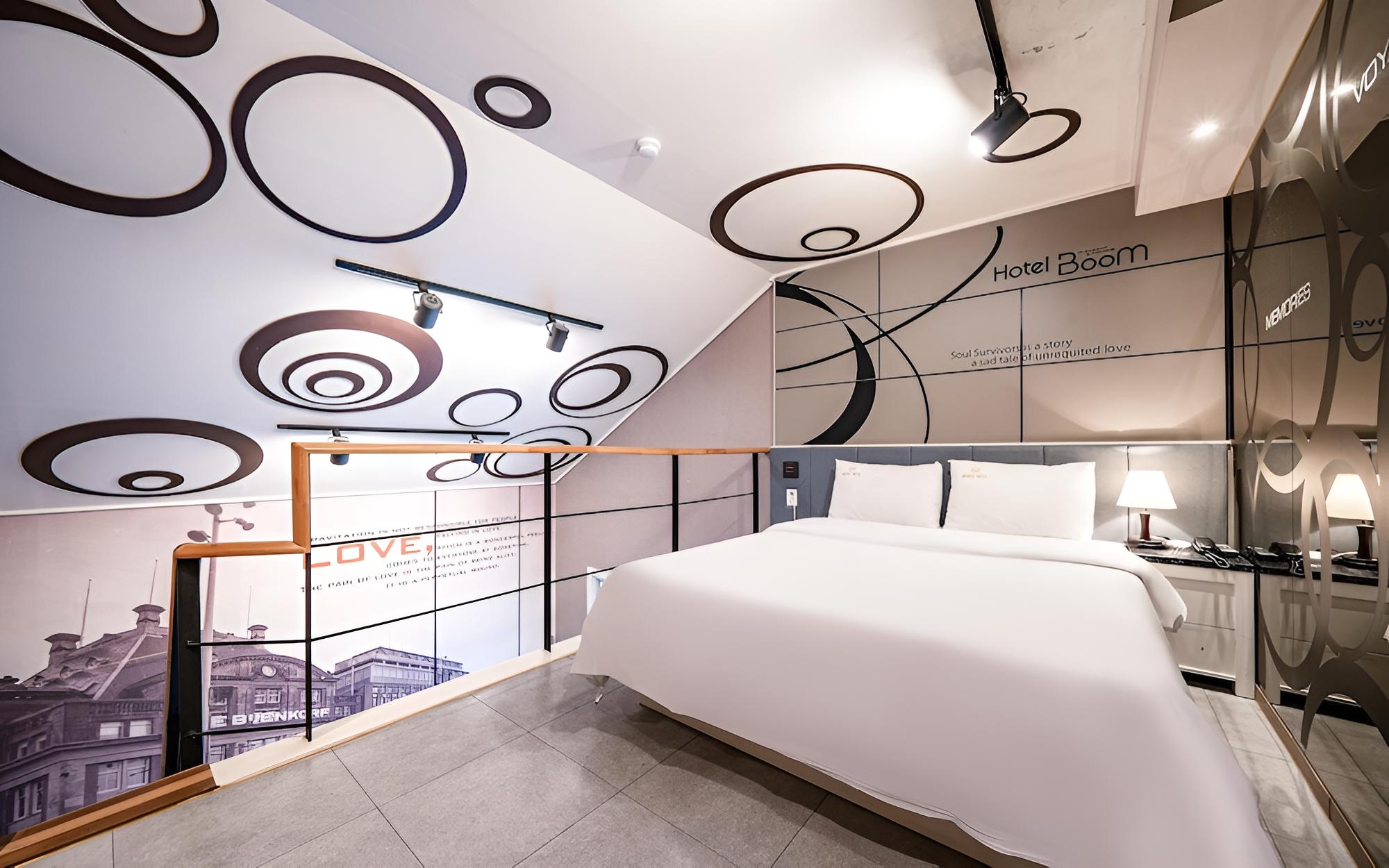 Room (Duplex Terrace Room (Netflix availabl) - Photo 3