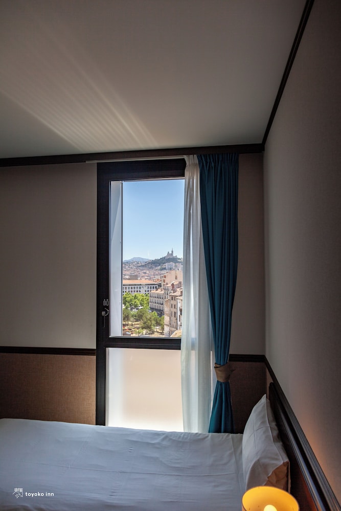 Double Room, 1 King Bed thumbnail 6