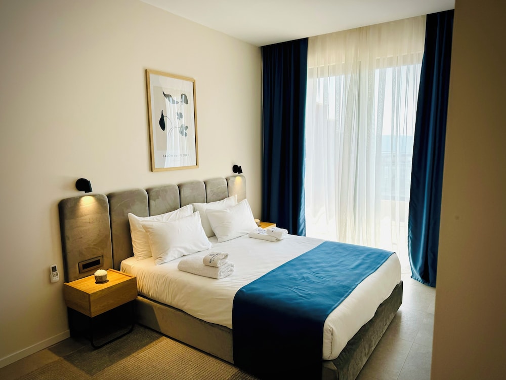 Presidential Apartment, 2 Bedrooms, Balcony photo 1