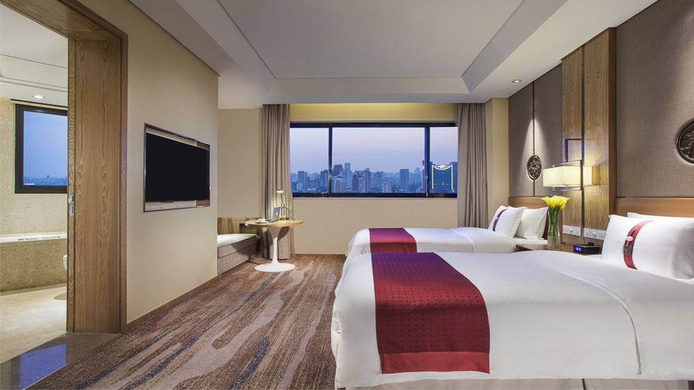 Premium Room, 2 Twin Beds, Non Smoking (Lounge Access) - Photo 2
