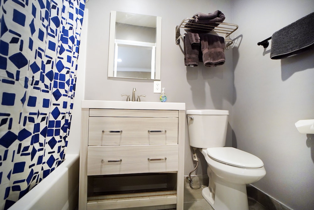 Executive Apartment - Photo 6