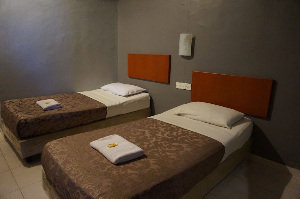 Deluxe Twin Room photo 2