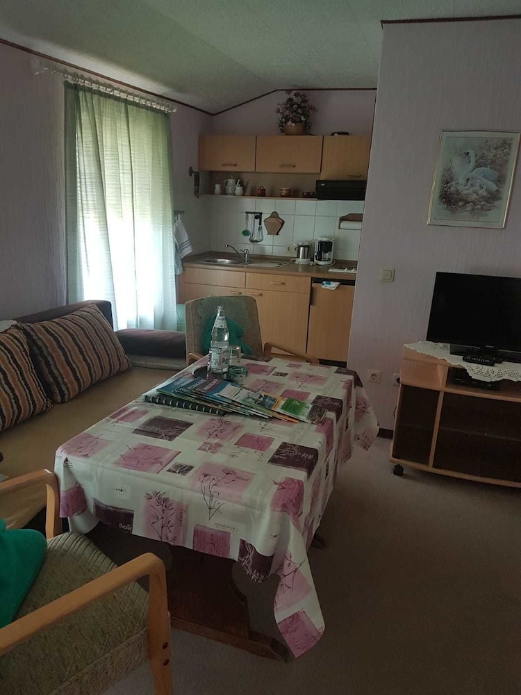 Apartment photo 2