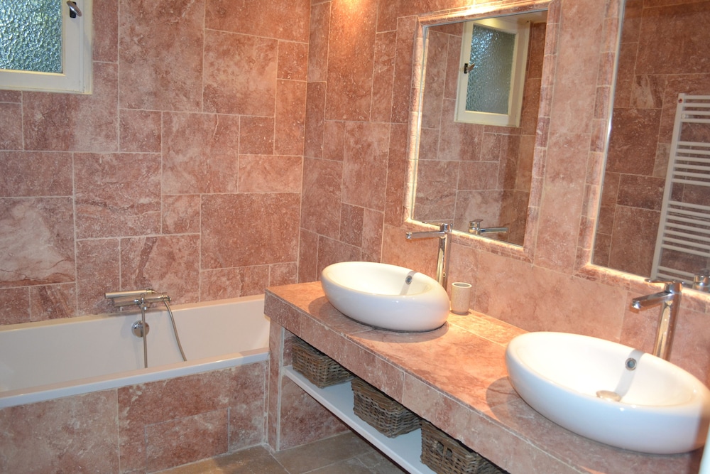 Apartment, Non Smoking, Terrace (L'Olivier) photo 3