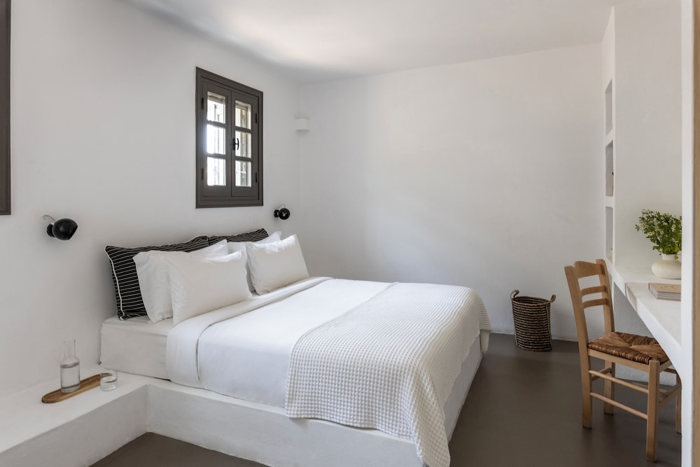 Indigo Villa, 4 Bedrooms, Private Pool, Sea View - Photo 1