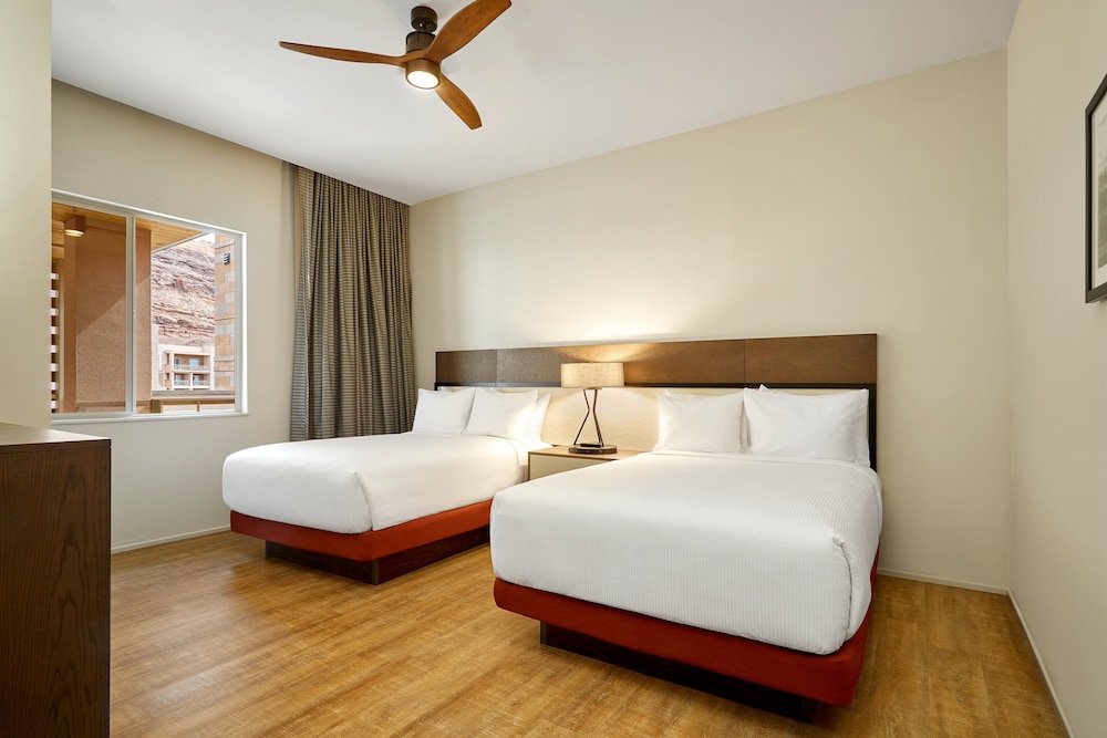 Presidential Condo, 4 Bedrooms, Non Smoking, Kitchen