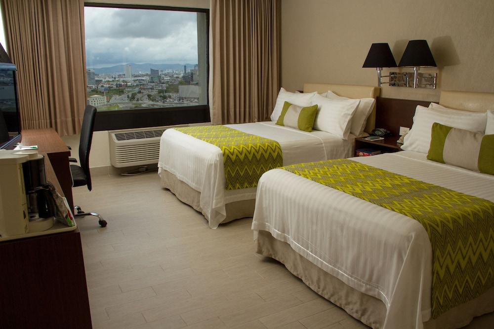 Standard Room, 2 Double Beds (Volcano View) - Photo 1
