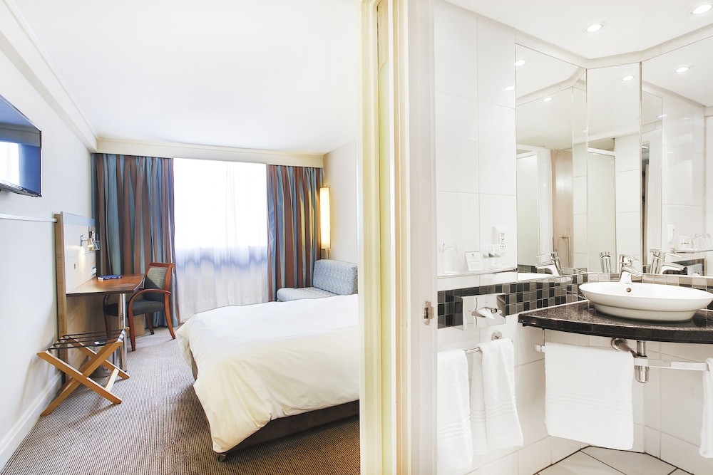Standard Double Room, 1 Bedroom (Standard Double Room and Sleeper) - Photo 2